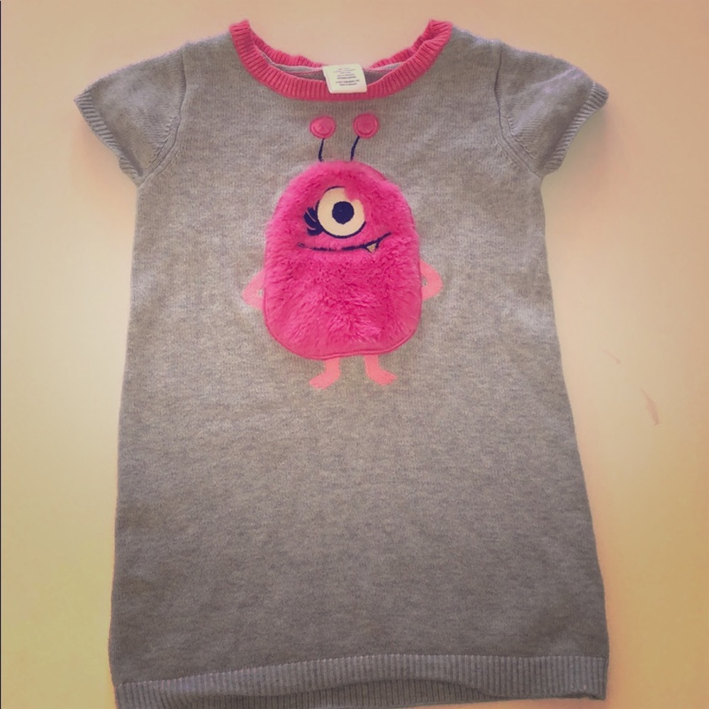 2T grey sweater dress with pink fur